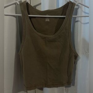 Aerie Tank